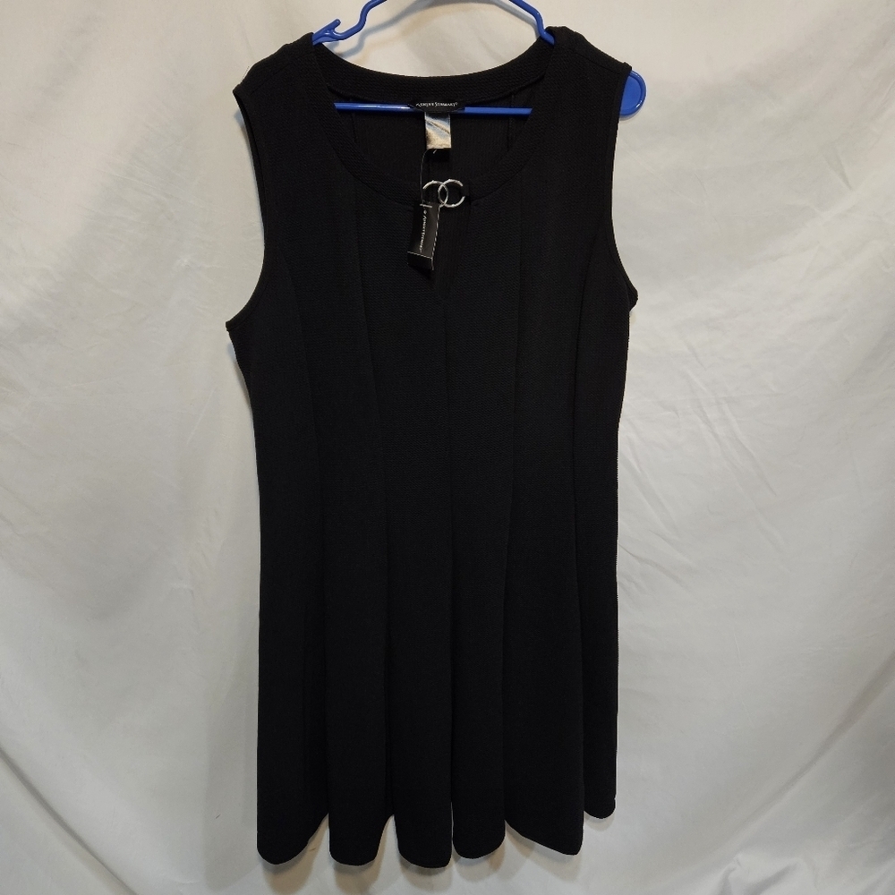 Ashley Stewart Black Sleeveless Dress Sz 14/ 16 Fit Flare Knee Length SLDRingsLV